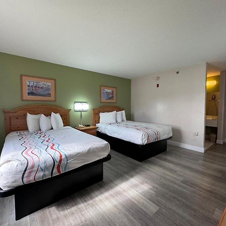 Regency Inn And Suites Stilwell Extérieur photo