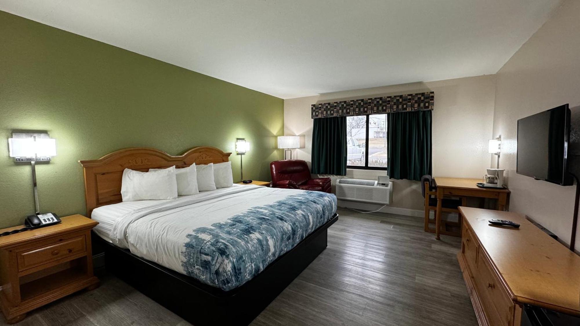 Regency Inn And Suites Stilwell Extérieur photo