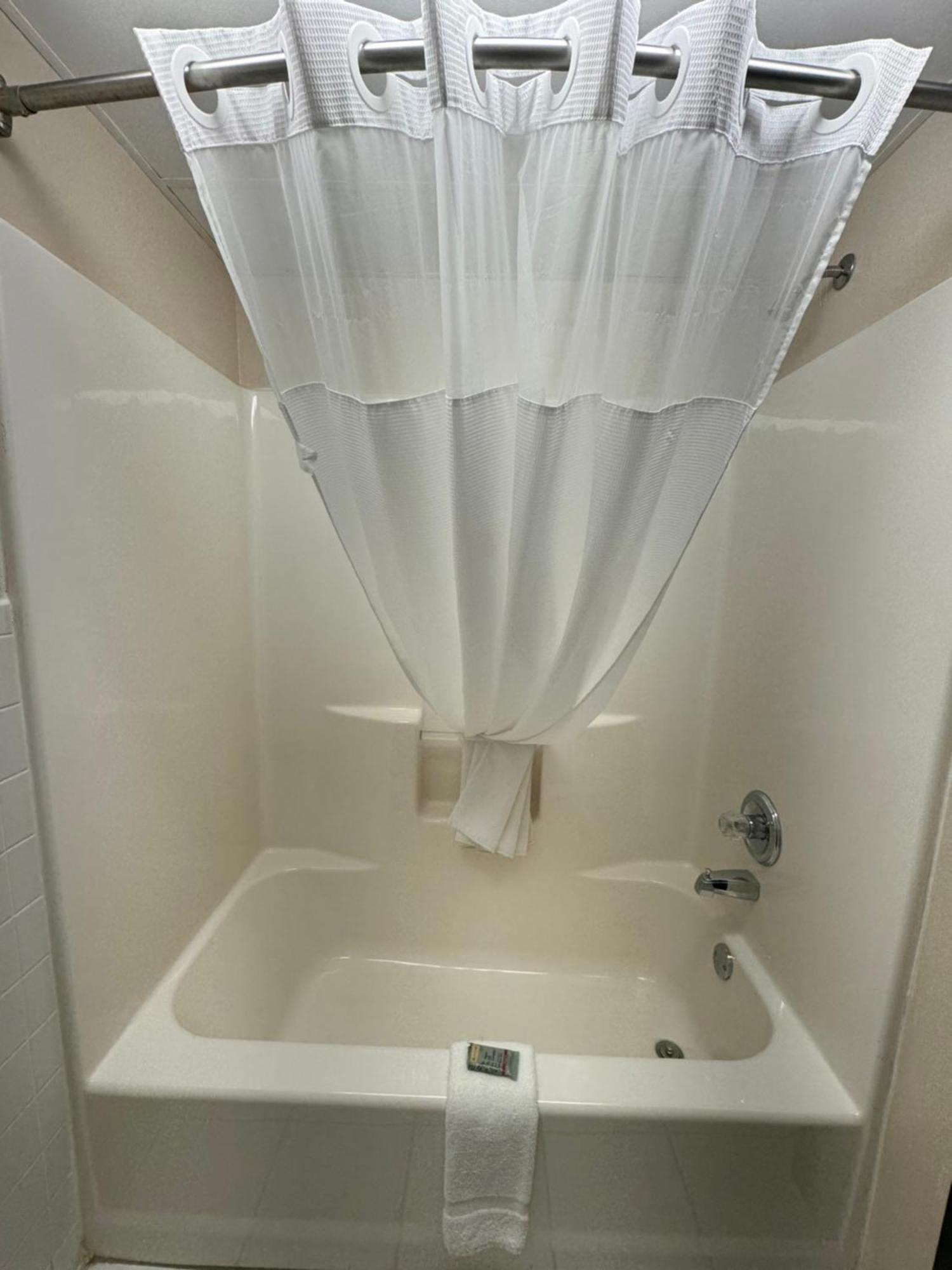 Regency Inn And Suites Stilwell Extérieur photo
