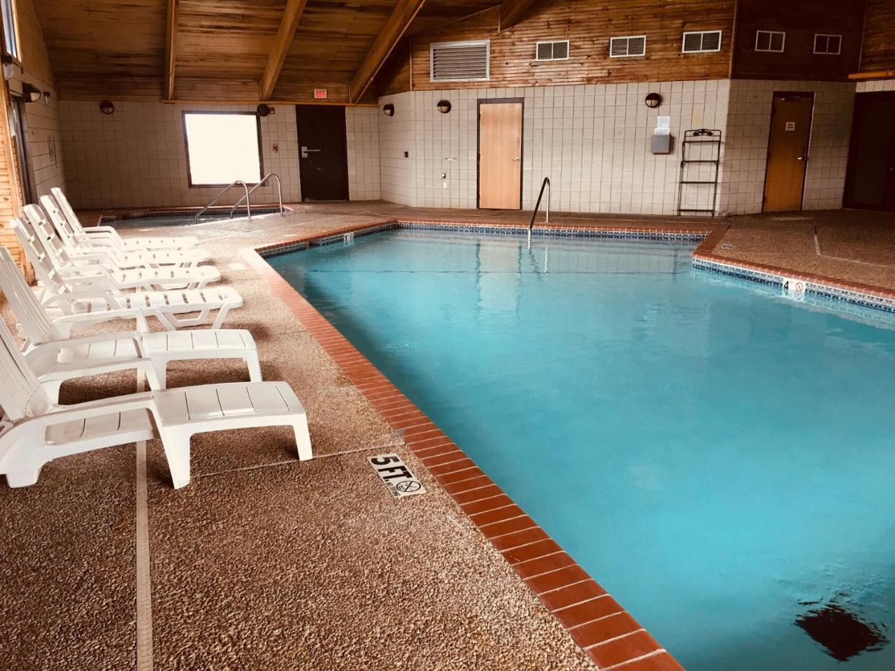Regency Inn And Suites Stilwell Extérieur photo