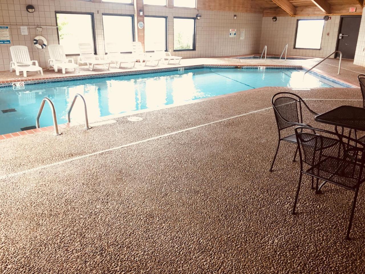 Regency Inn And Suites Stilwell Extérieur photo