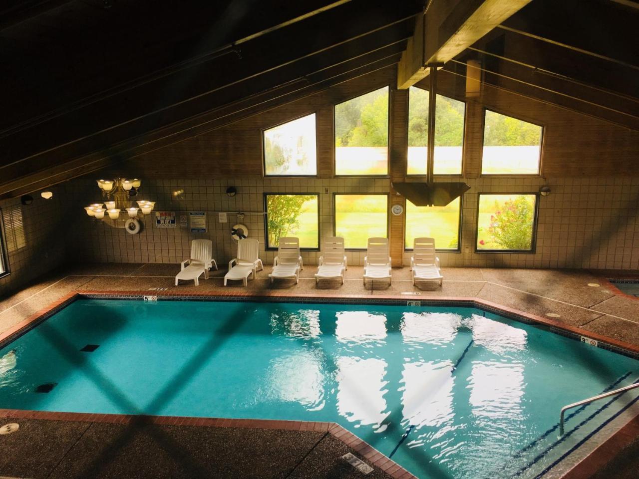 Regency Inn And Suites Stilwell Extérieur photo